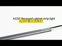 Światło paskowe w wnętrzu szafki