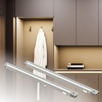 Światło LED o profilu aluminiowym w pomieszczeniach z wyłączeniem kierunków bieguna A2Q0L